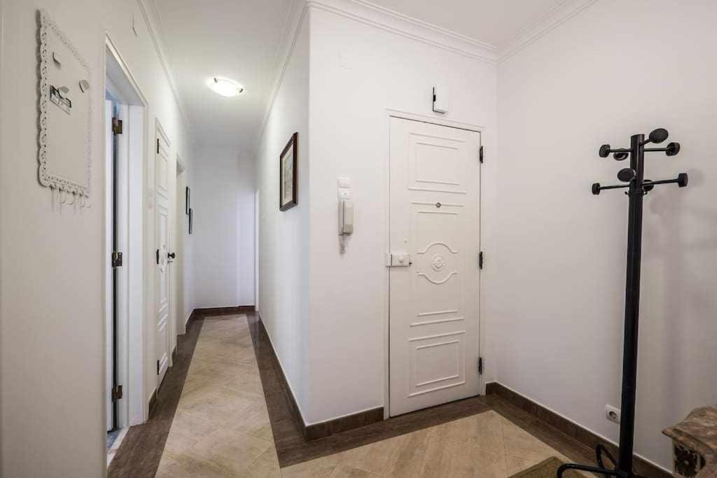 Apart Lisboa Confortavel 2 Quartos Com Terraco オディヴェーラス エクステリア 写真